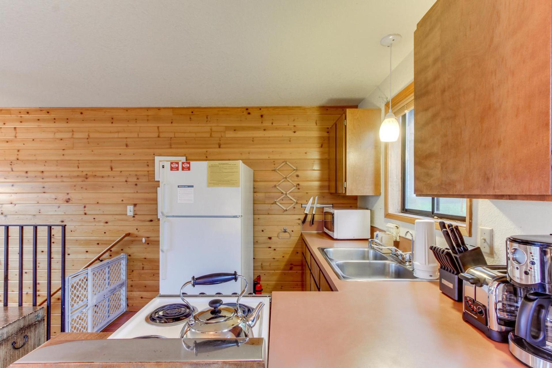 The Little Brown House MCA #705