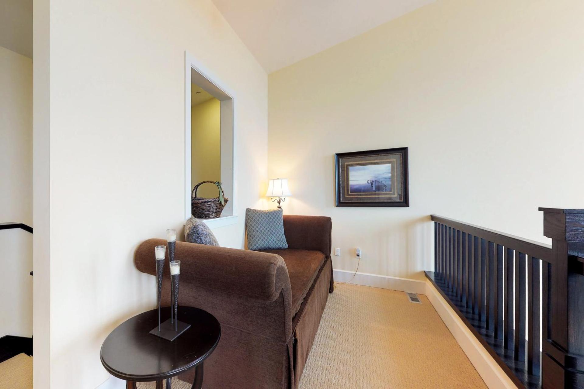 Seasons 331 - Penthouse