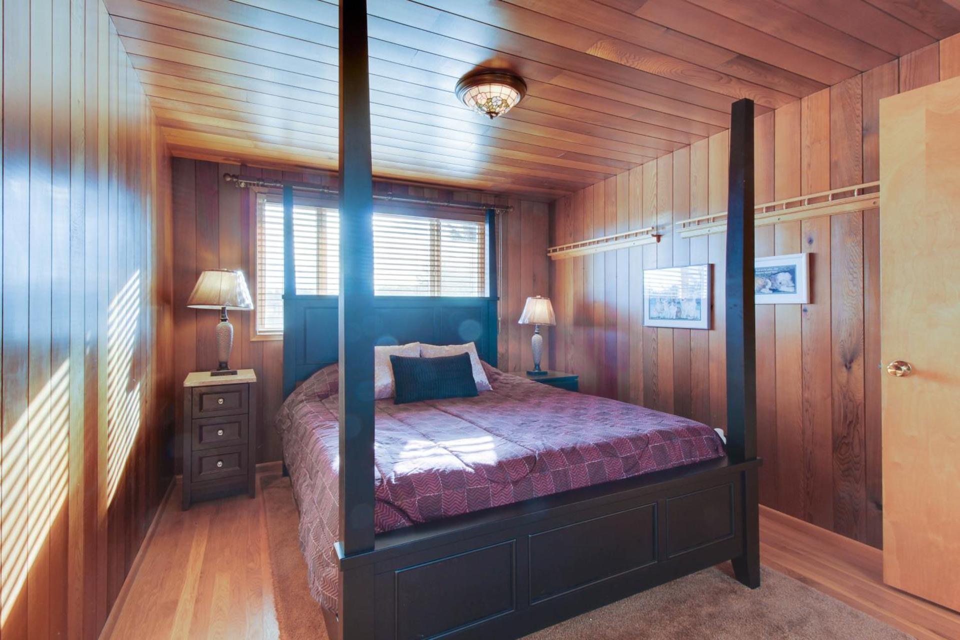 Lopez Island Agate Beach Waterfront Home