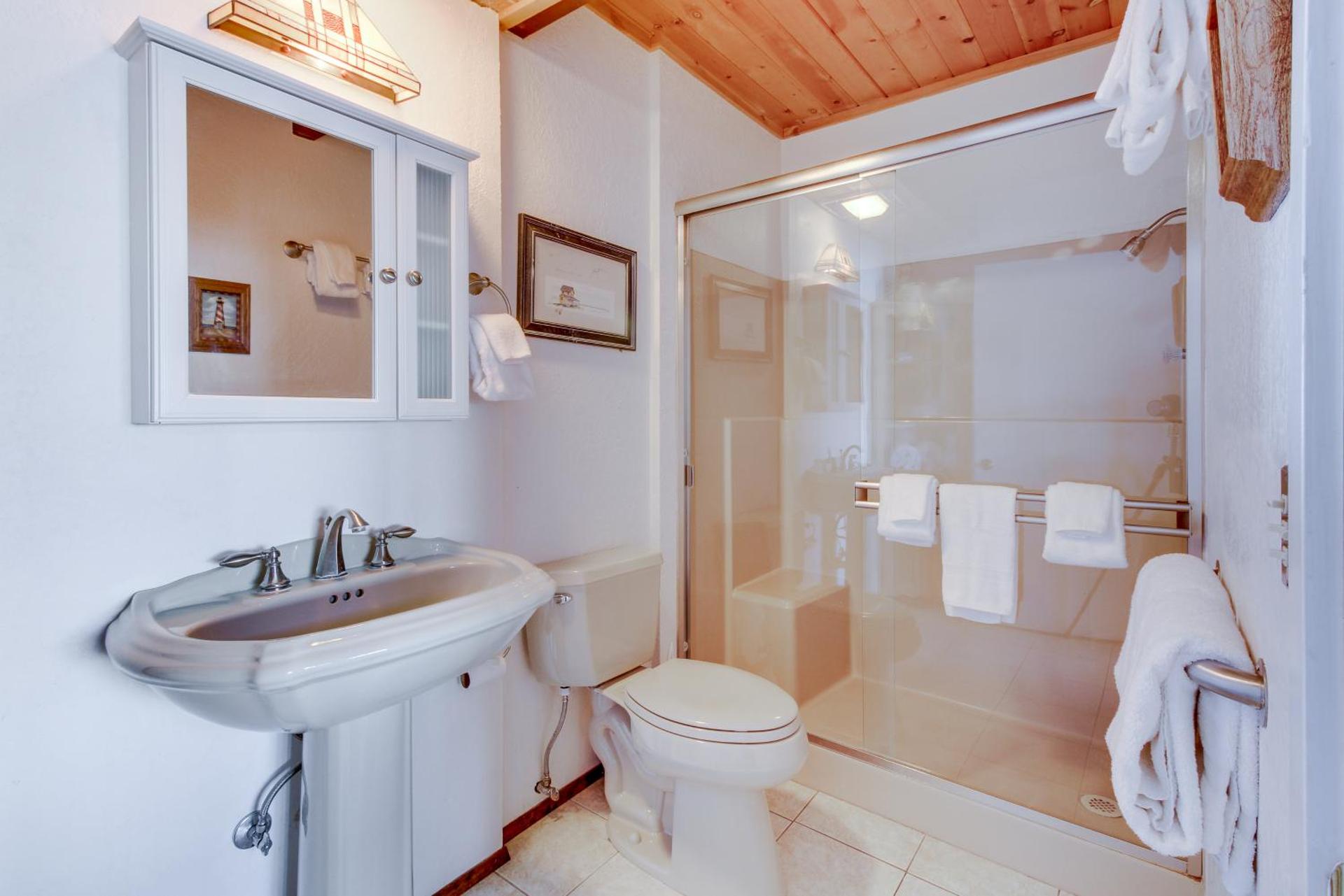 Lopez Island Hunter Bay Waterfront Home