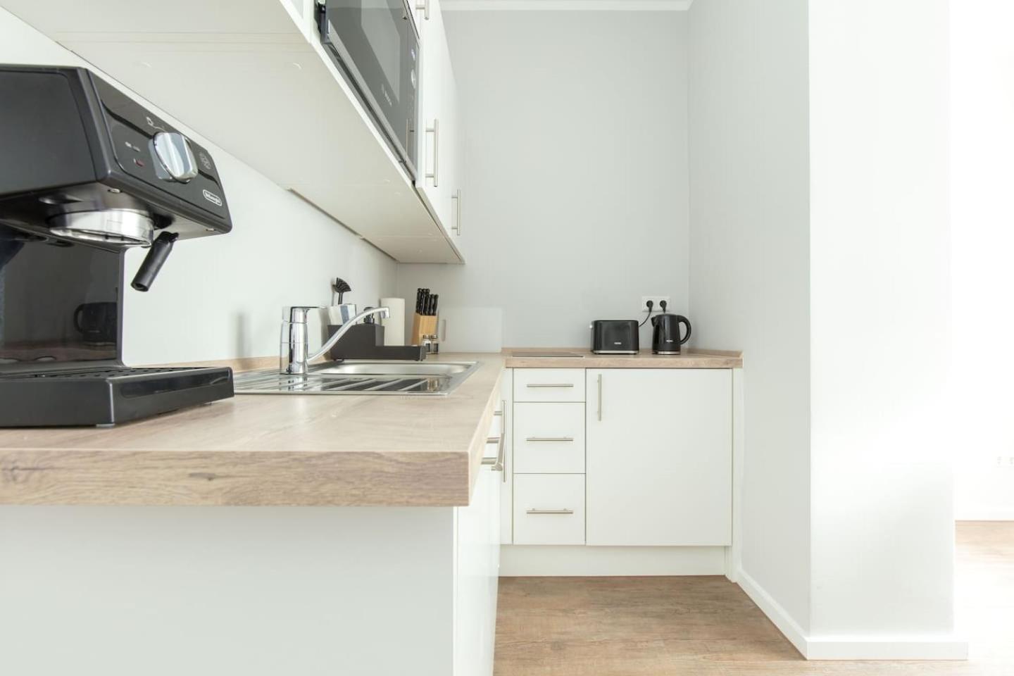 NEW YORK · CHILLINGHOUSE # 4, 3 Min. vom ICE, NETFLIX, Garten