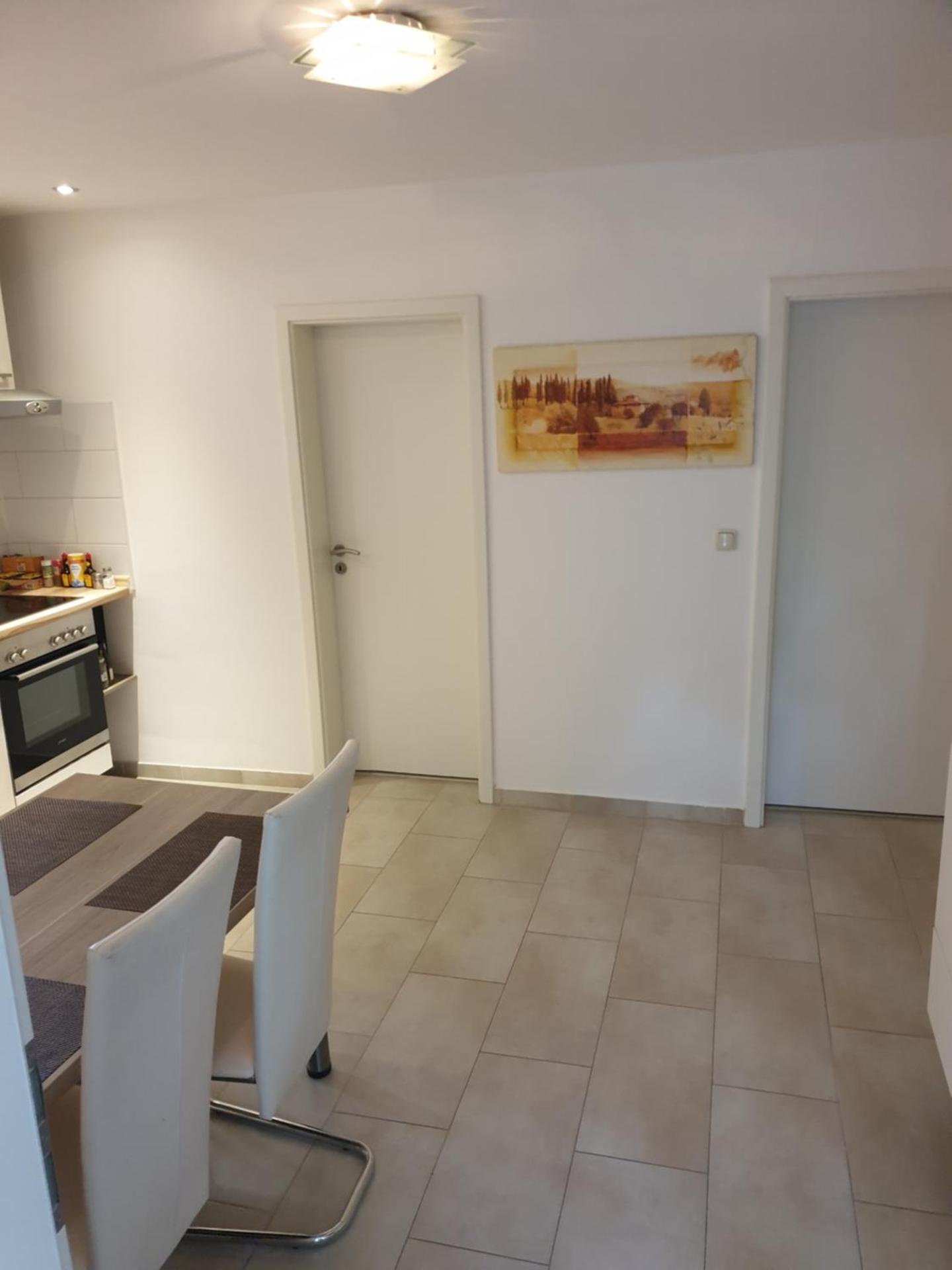 Wohnung, Zimmer in Frankfurt Flughafen zu vermieten