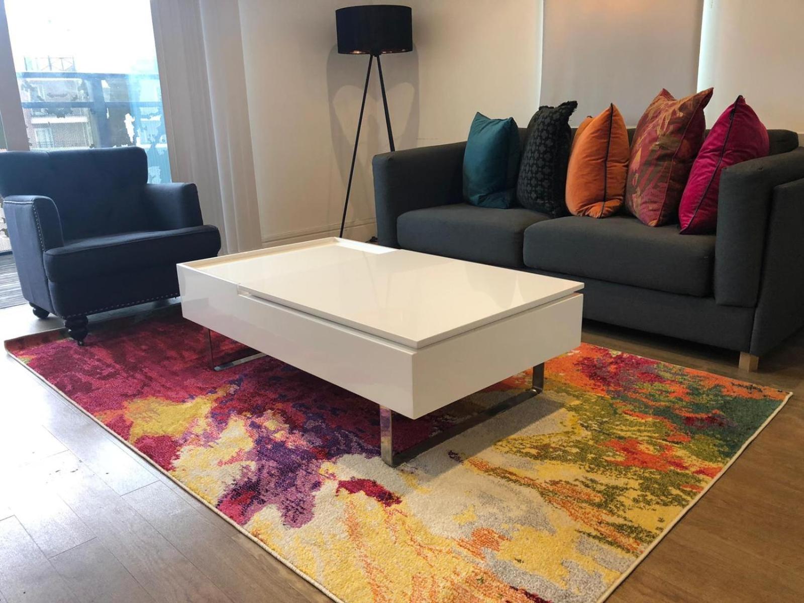 PRESTIGE 2 BED BALCONY APARTMENT