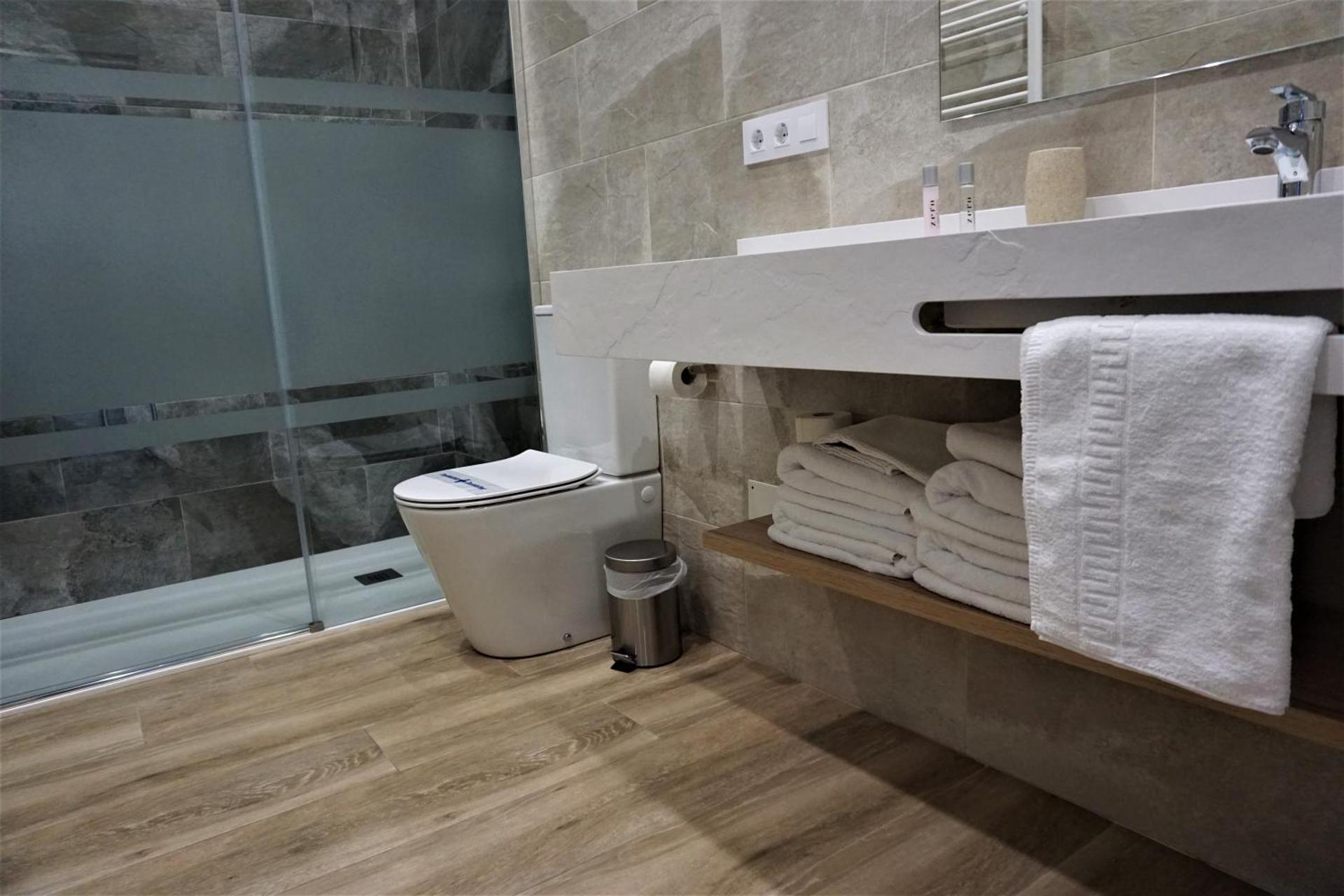 Apartamentos La Playina