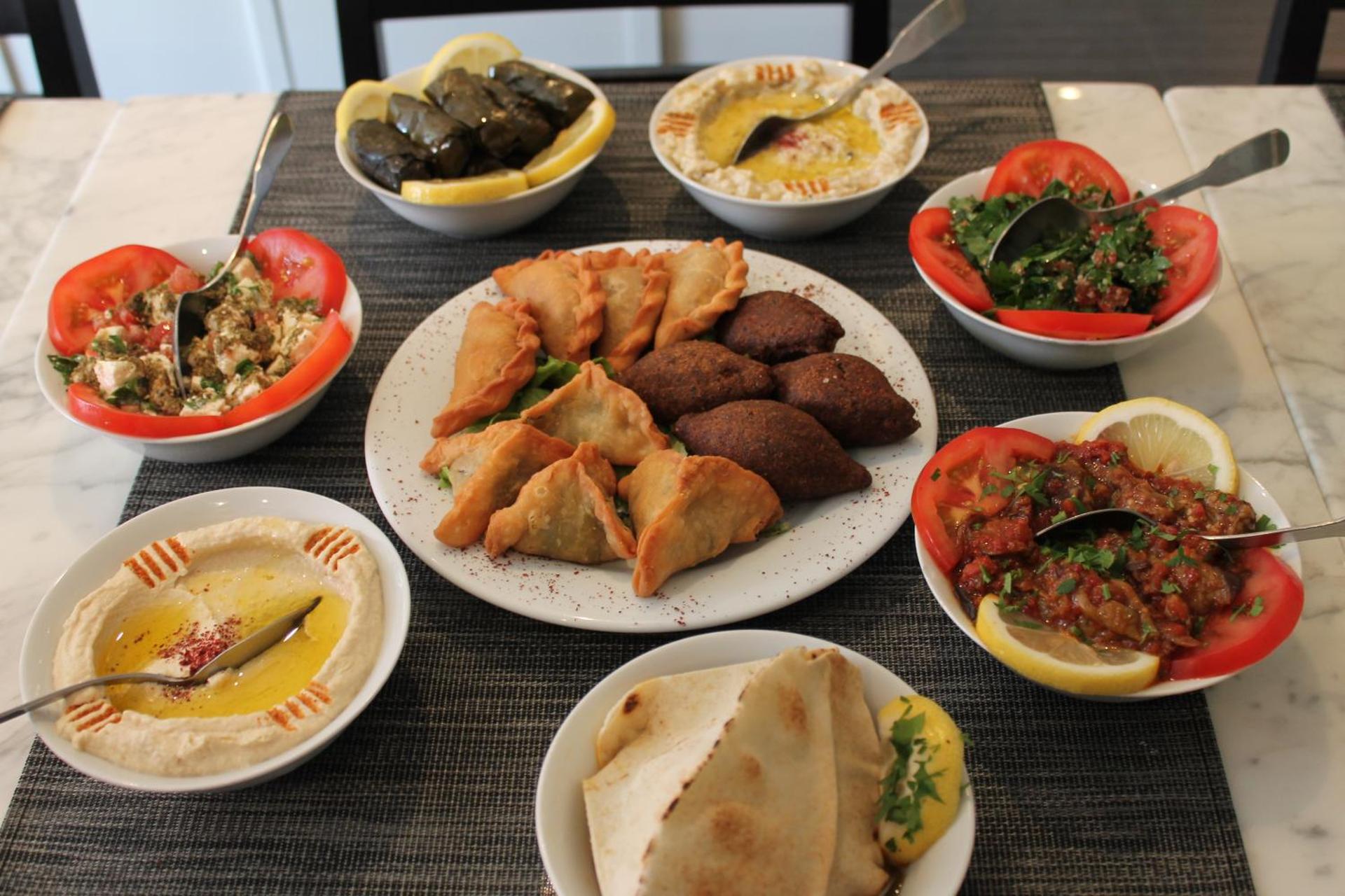 Restaurant/places to eat