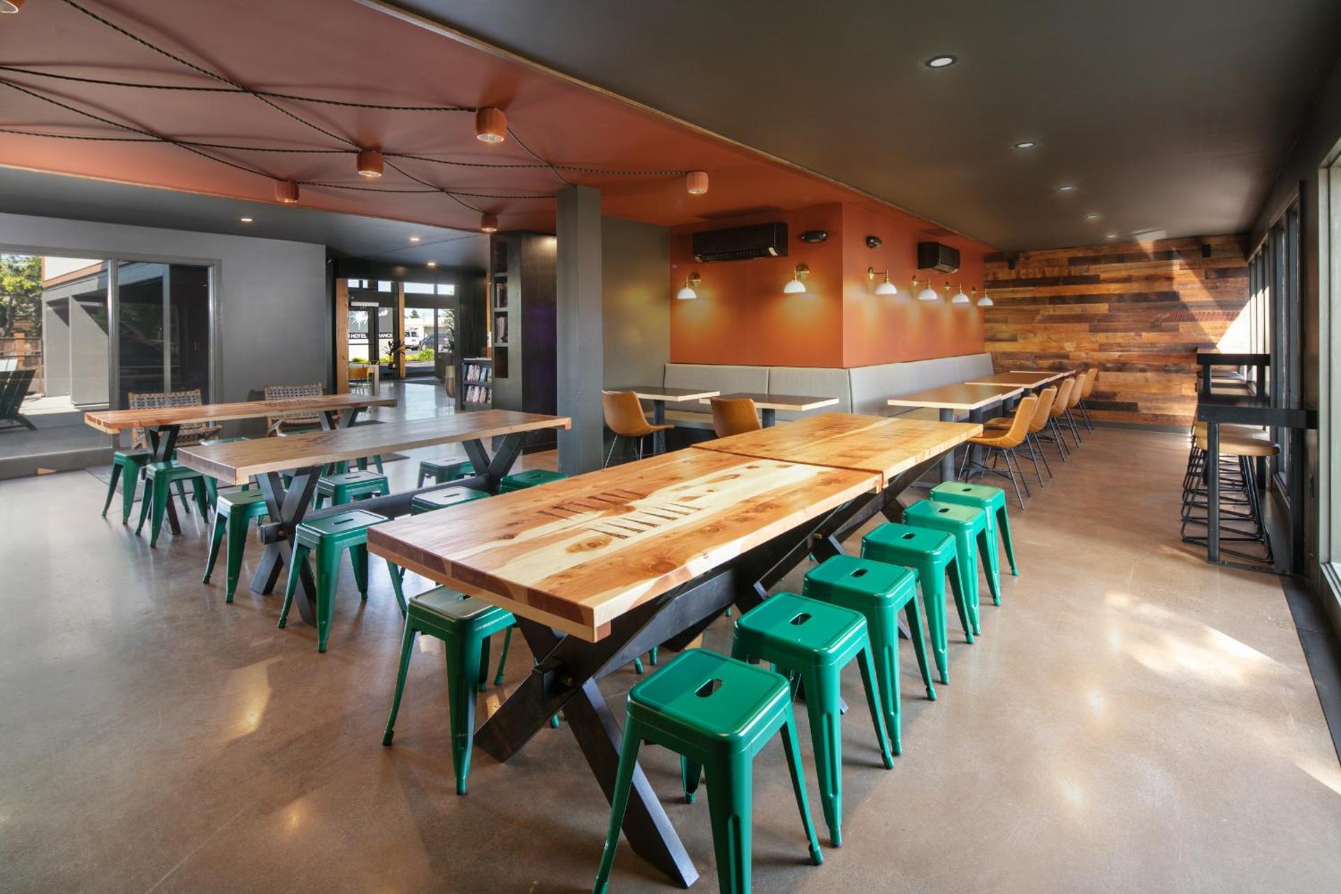 Restaurant/places to eat