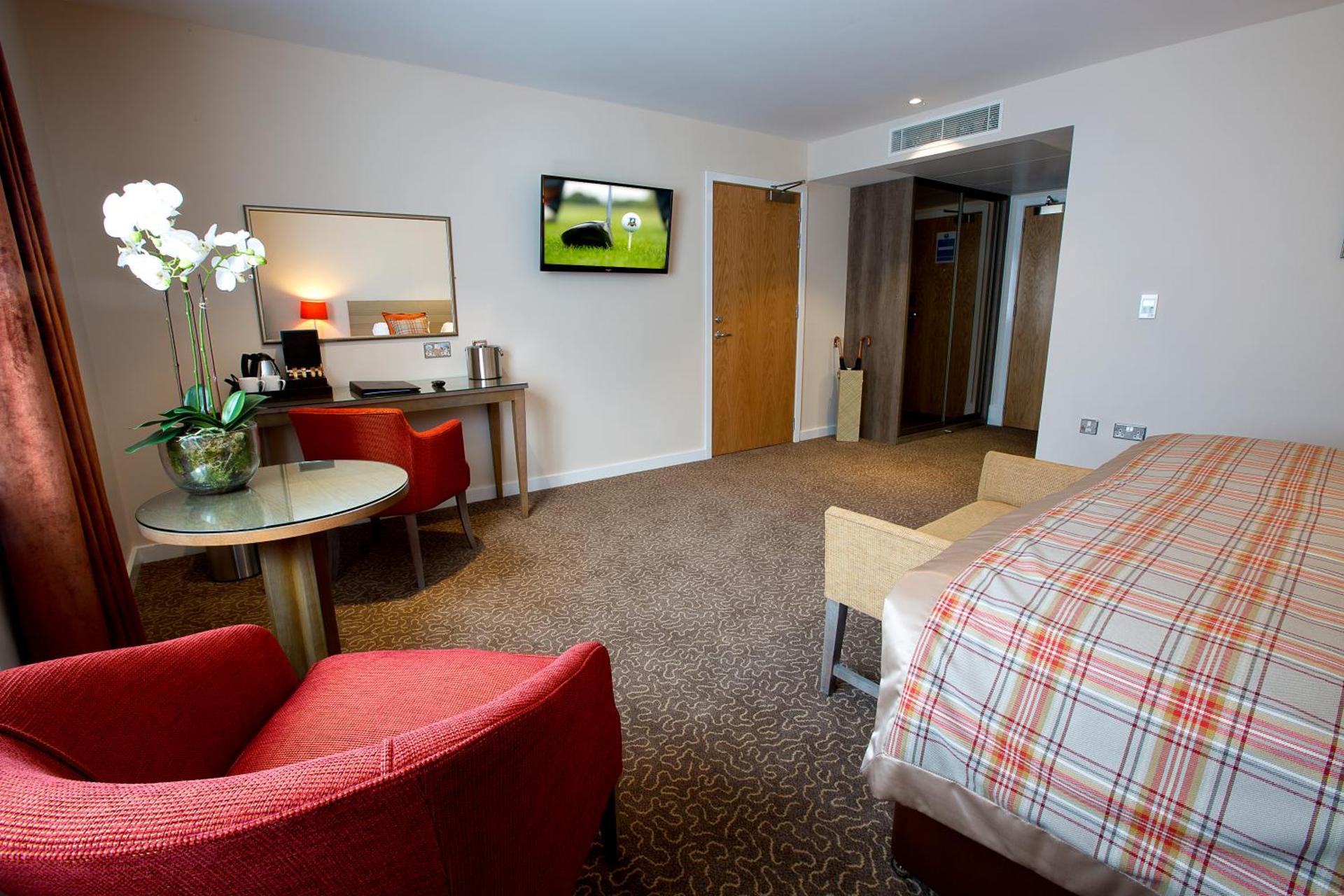 Photo of the whole room