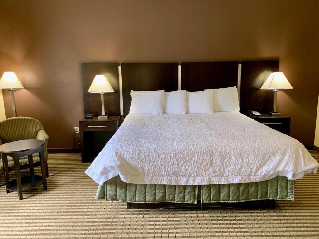 Whitney Inn & Suites