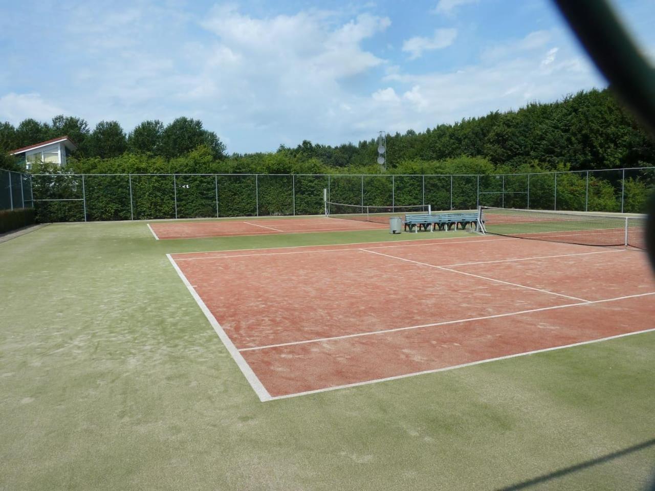 Tennis court