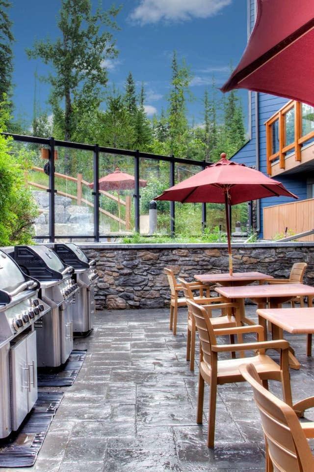 Luxurious & Spacious Mountain Retreat