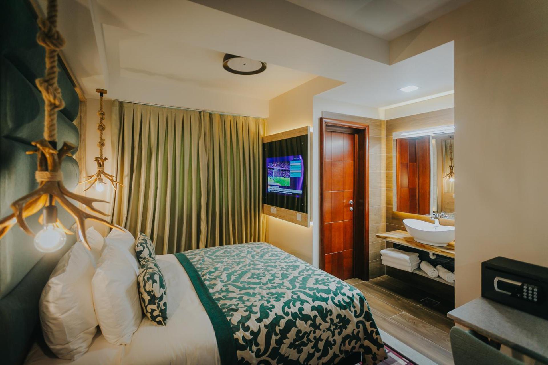 Lostrita - Pastravarie, Hotel & SPA