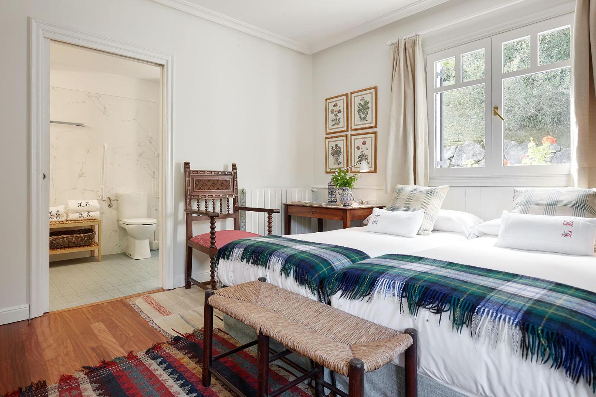 ATeRIAN LAZKANO ENEA