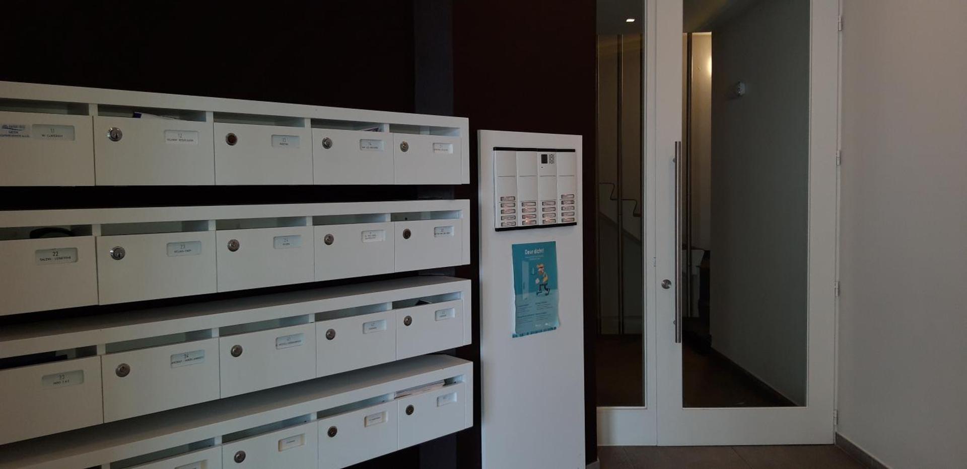 Apartment with a view and parking