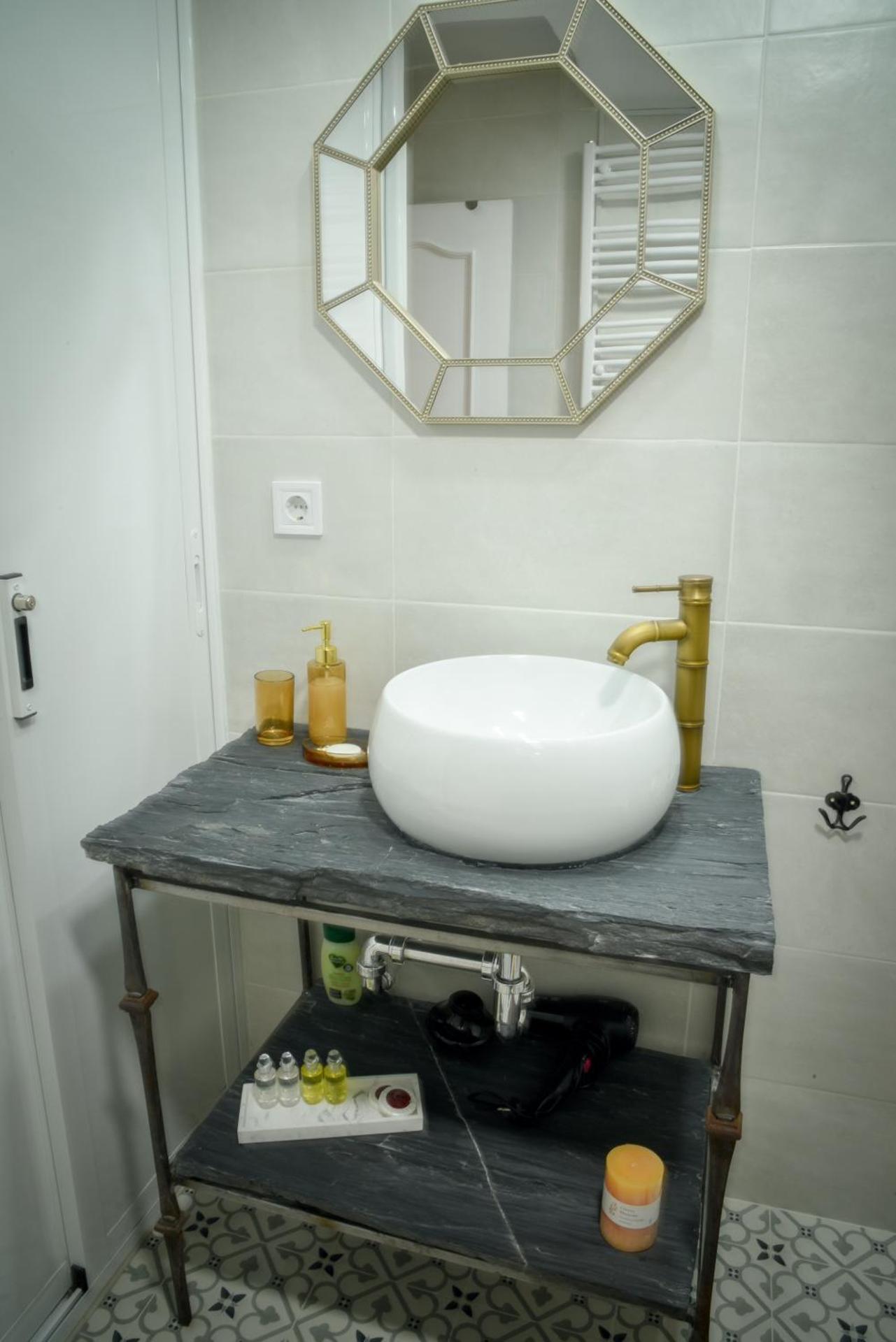 W3Inn LA LATINA (Cava Baja 30)