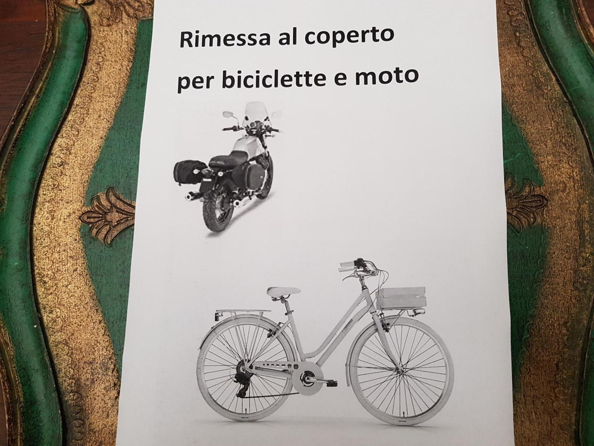 Logo/Certificate/Sign