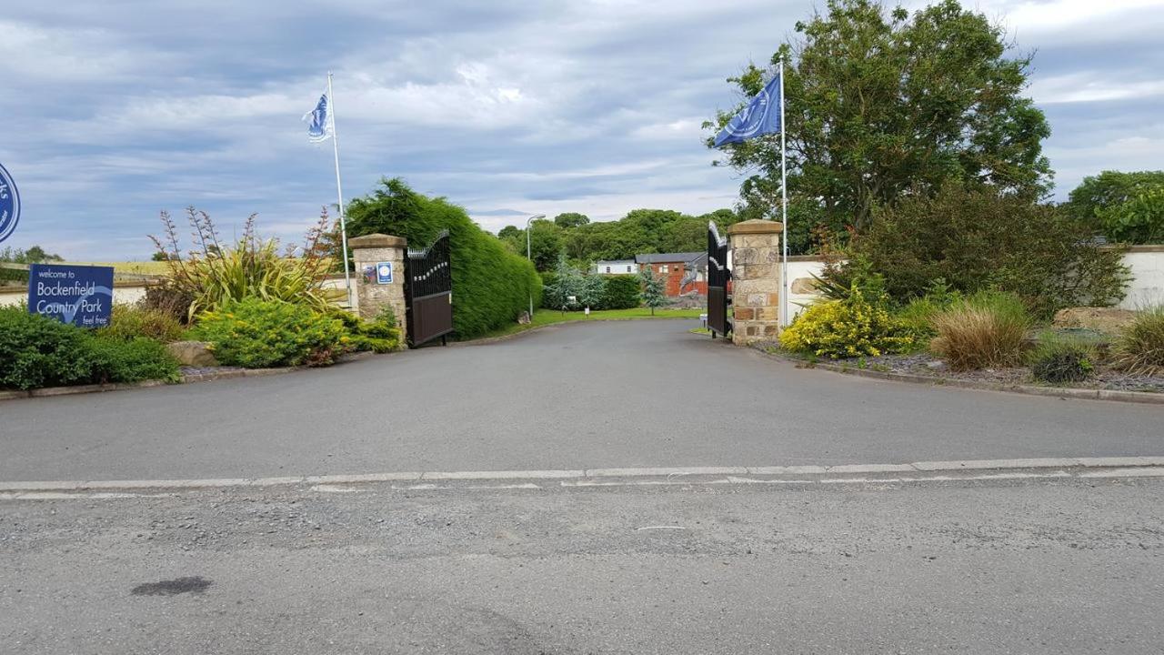 Logi-Bear Lodge with Hot Tub
