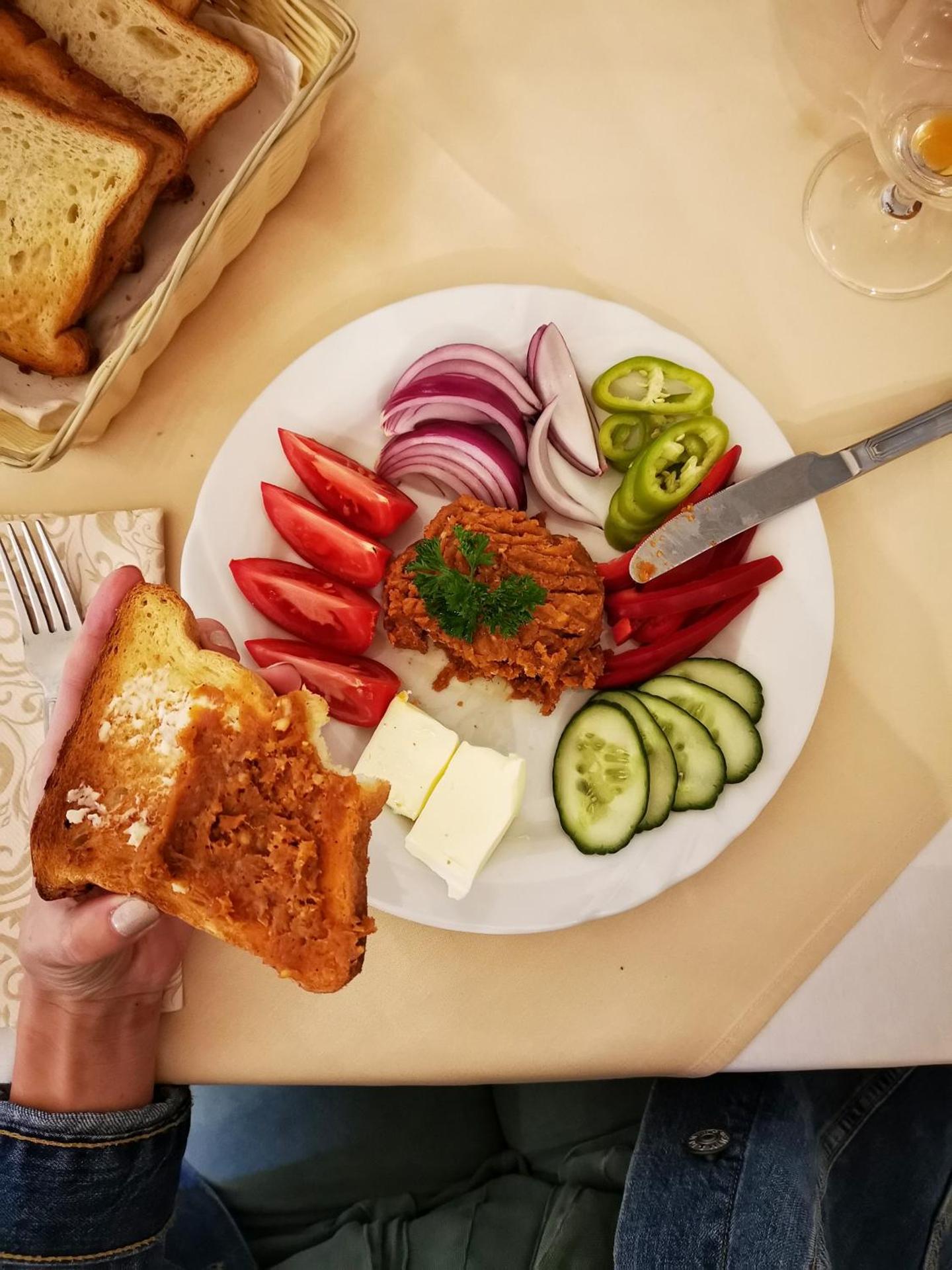 Restaurant/places to eat