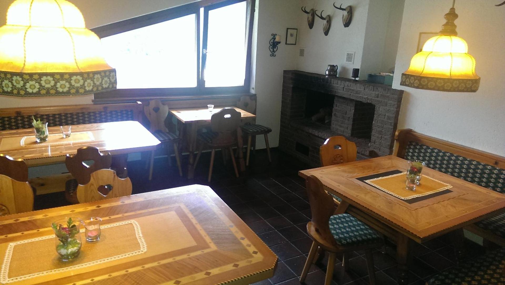 Restaurant/places to eat