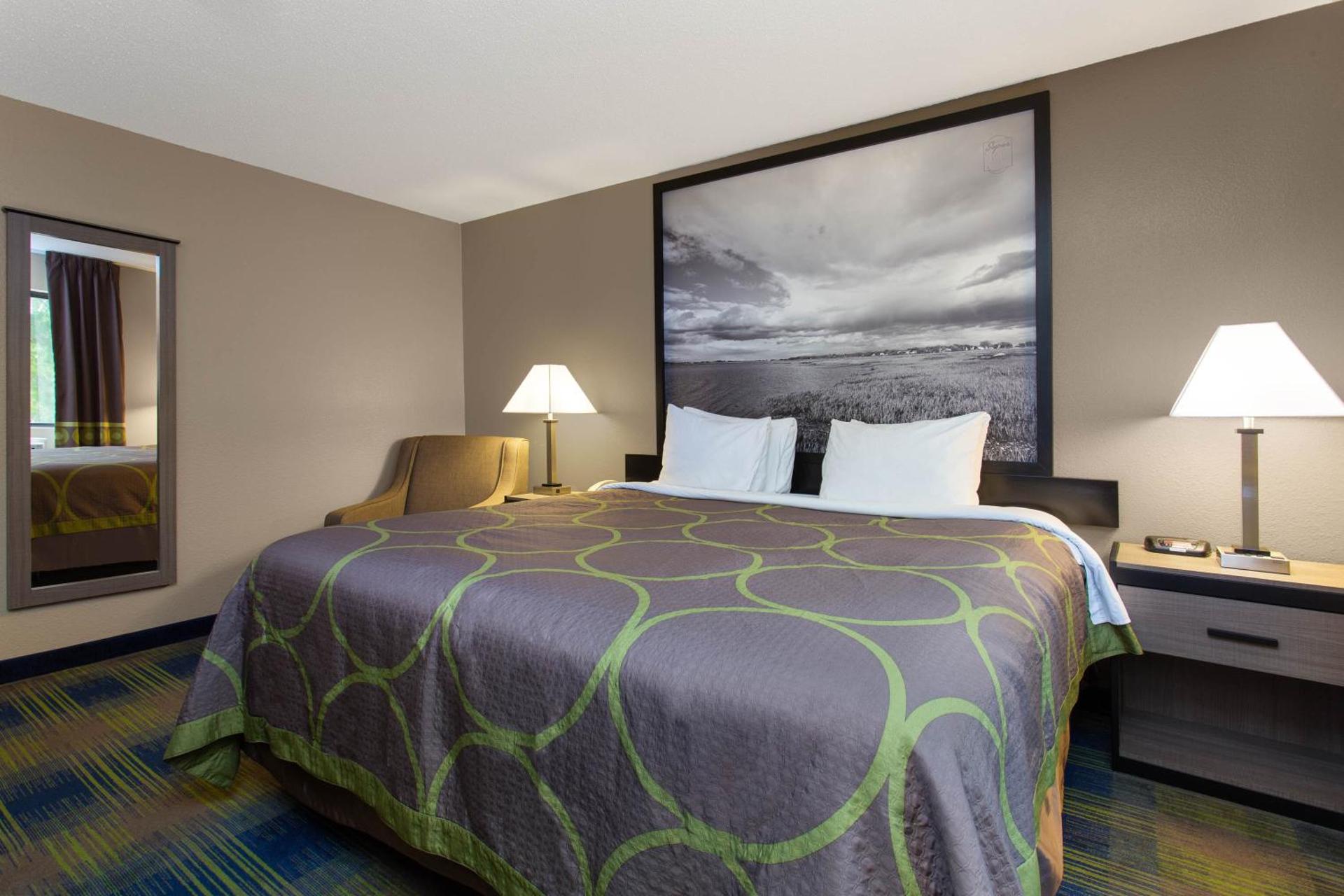 King Room - Non-Smoking