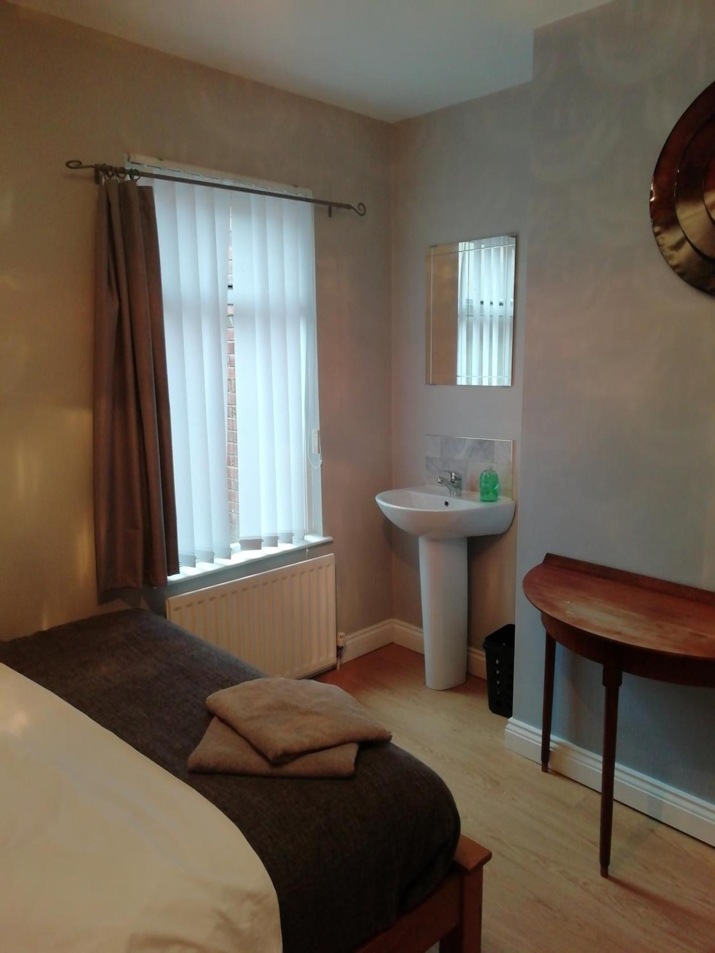 Big Yellow Door in Queens Quarter