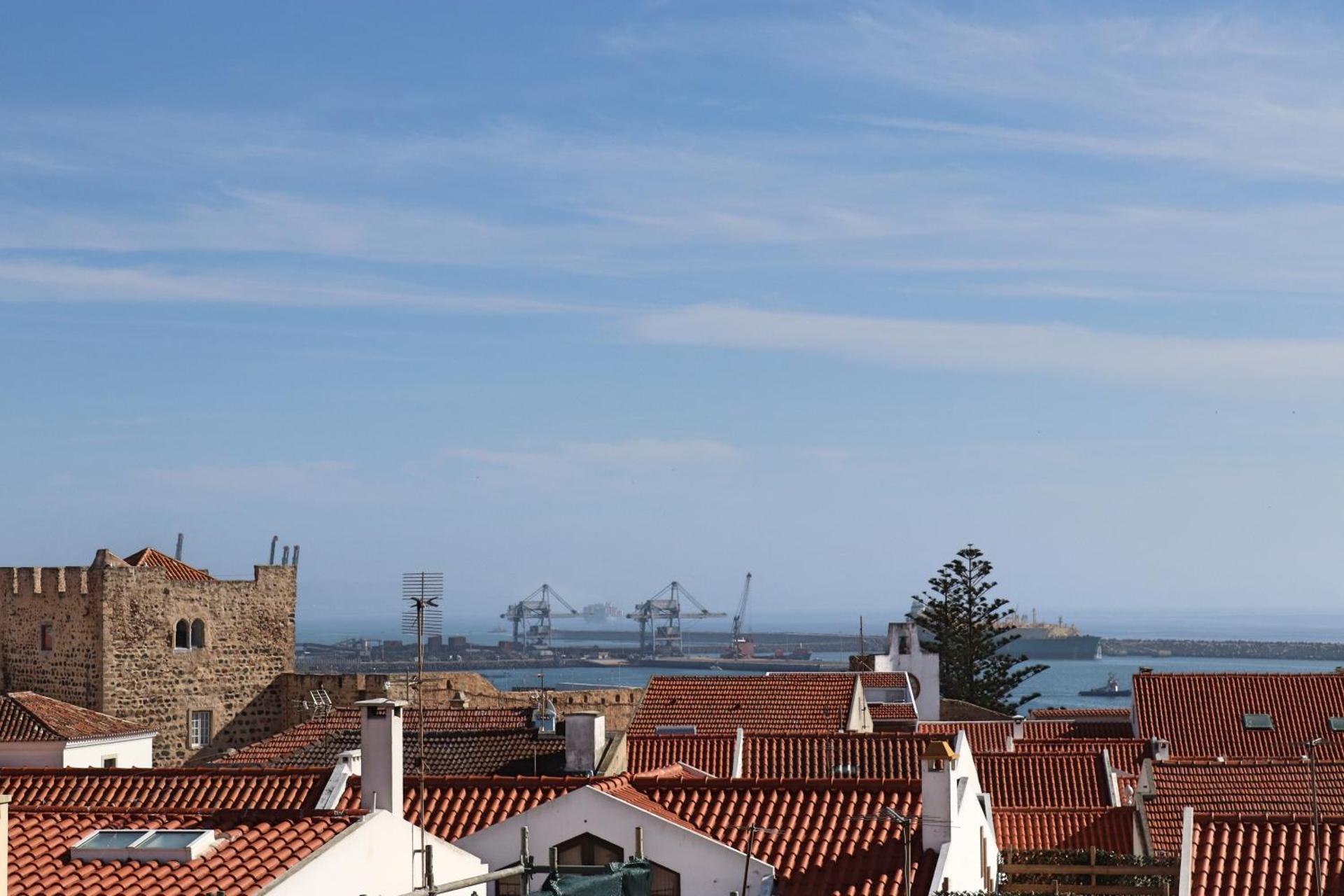 Castle in Blue Apartments-Sea View