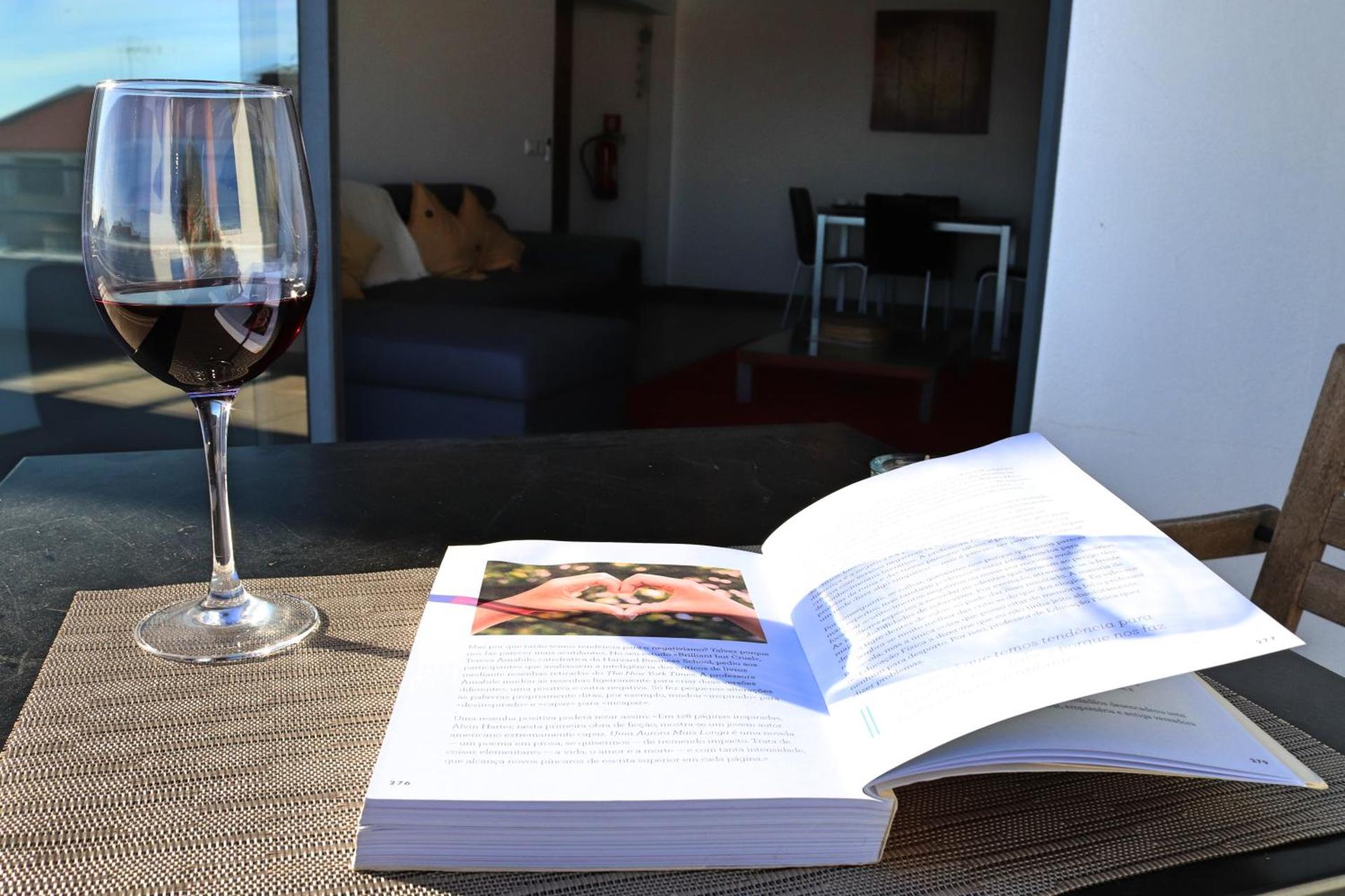 Castle in Blue Apartments-Sea View