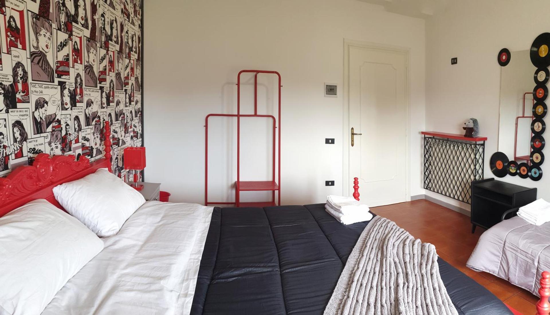 Photo of the whole room