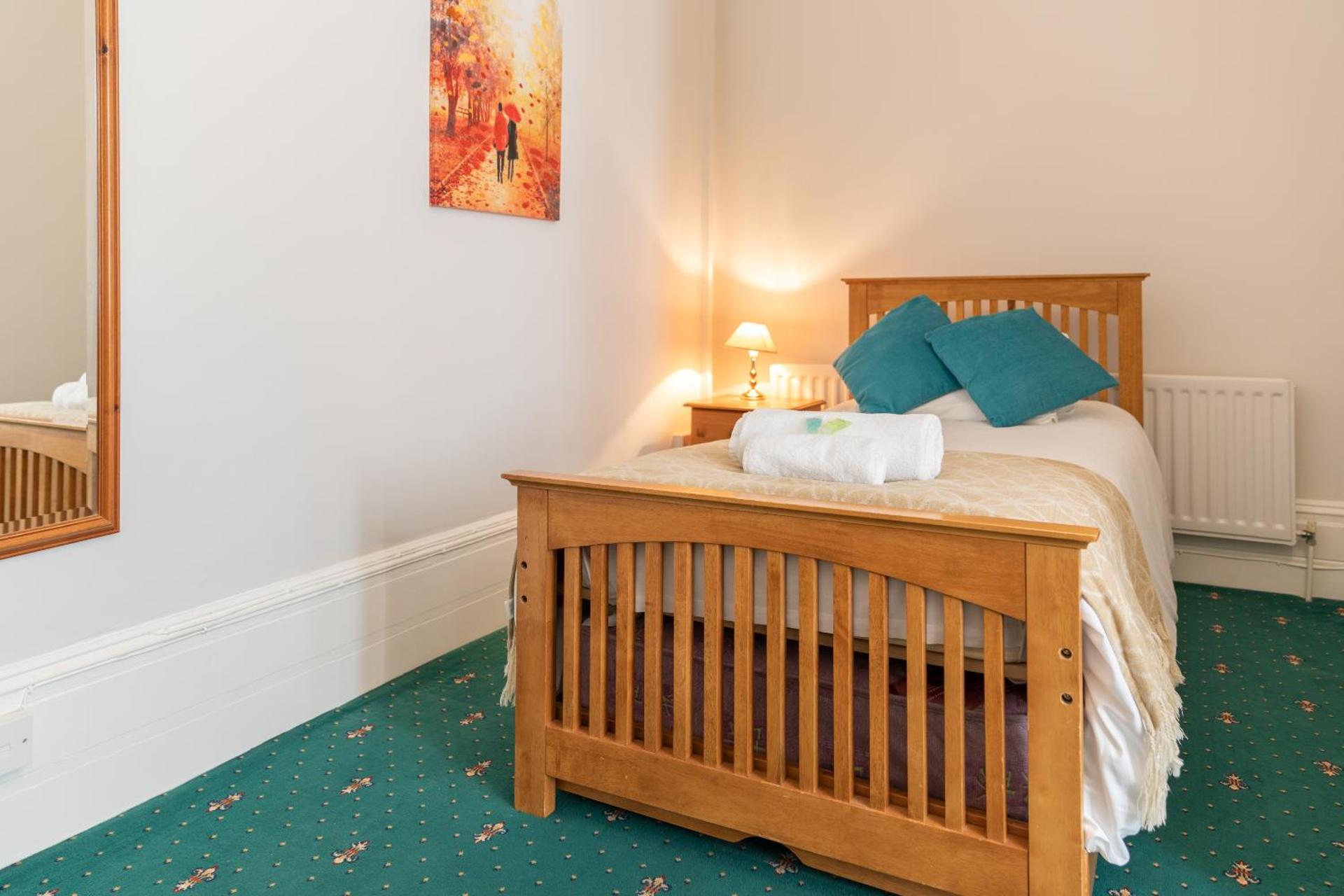 The Clee Hotel - Cleethorpes, Grimsby, Lincolnshire