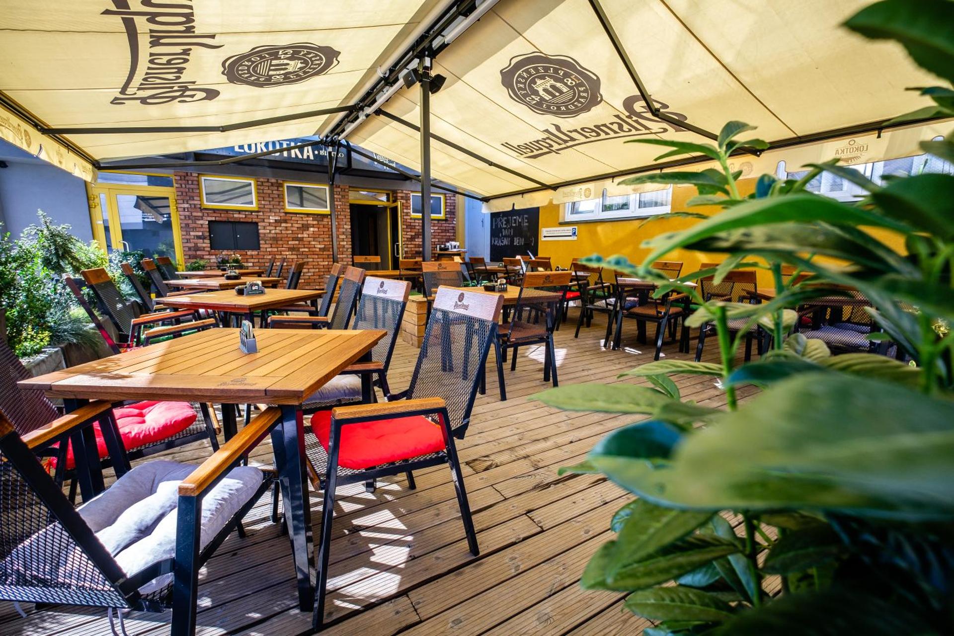 Restaurant/places to eat