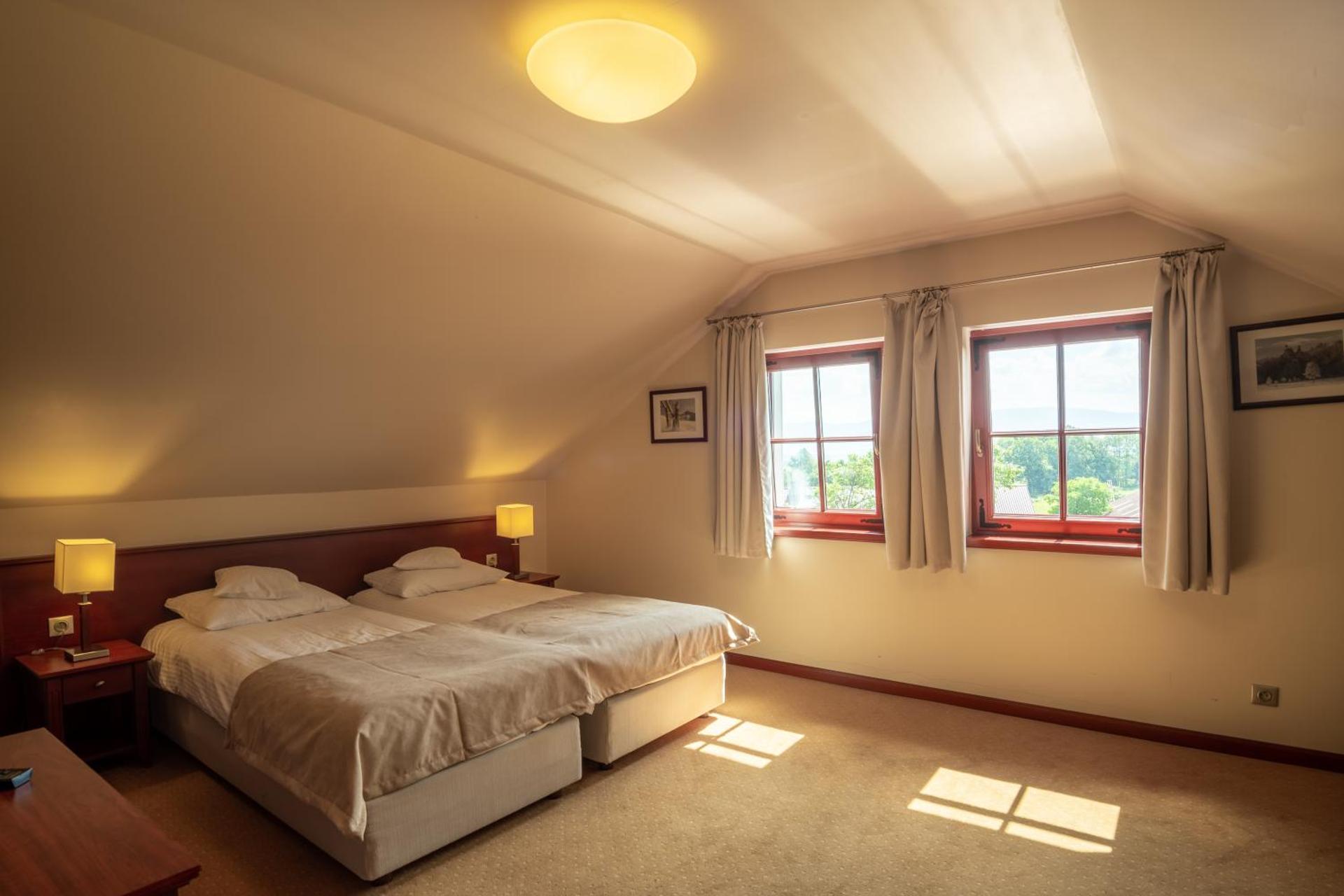 Willa Wzgórze Poręba - w ofercie darmowe ładowanie aut elektrycznych