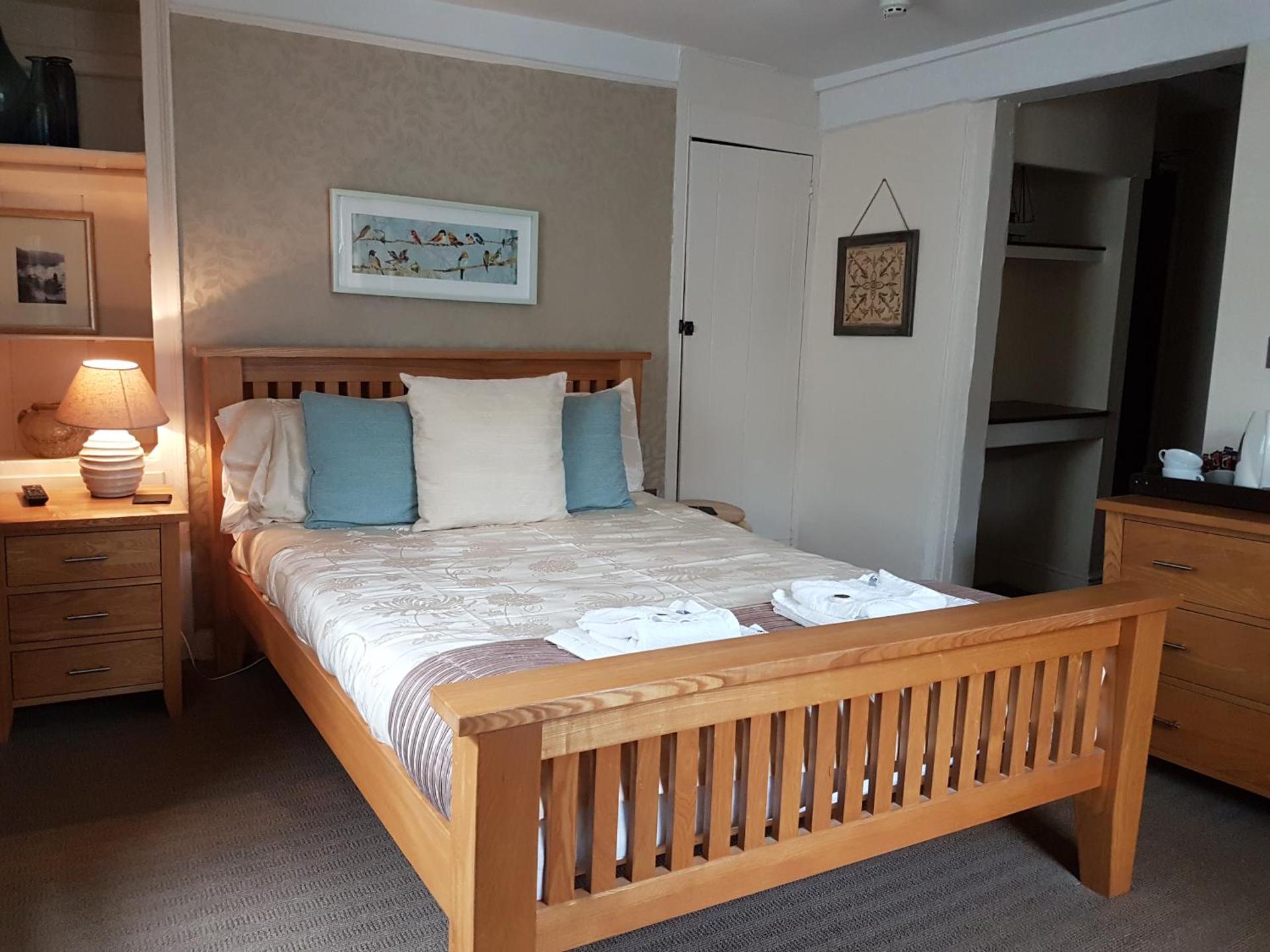 Double Room with Private Bathroom