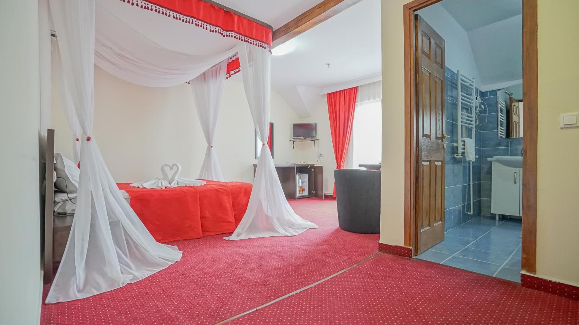 Double Queen Room with Balcony