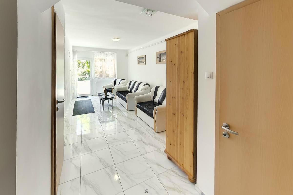 Hajnalház Apartments