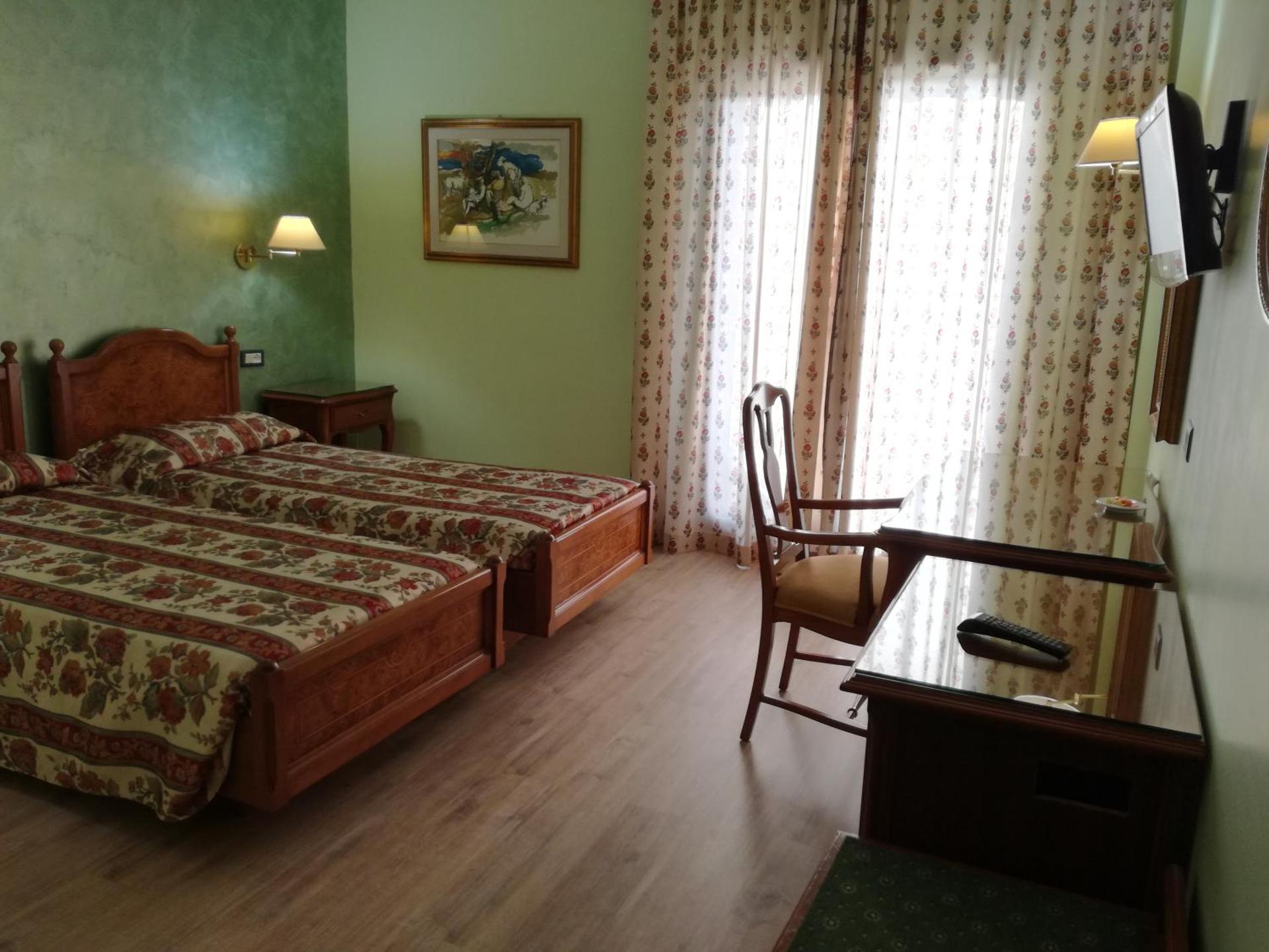 FILIPPONE HOTEL&RISTORANTE