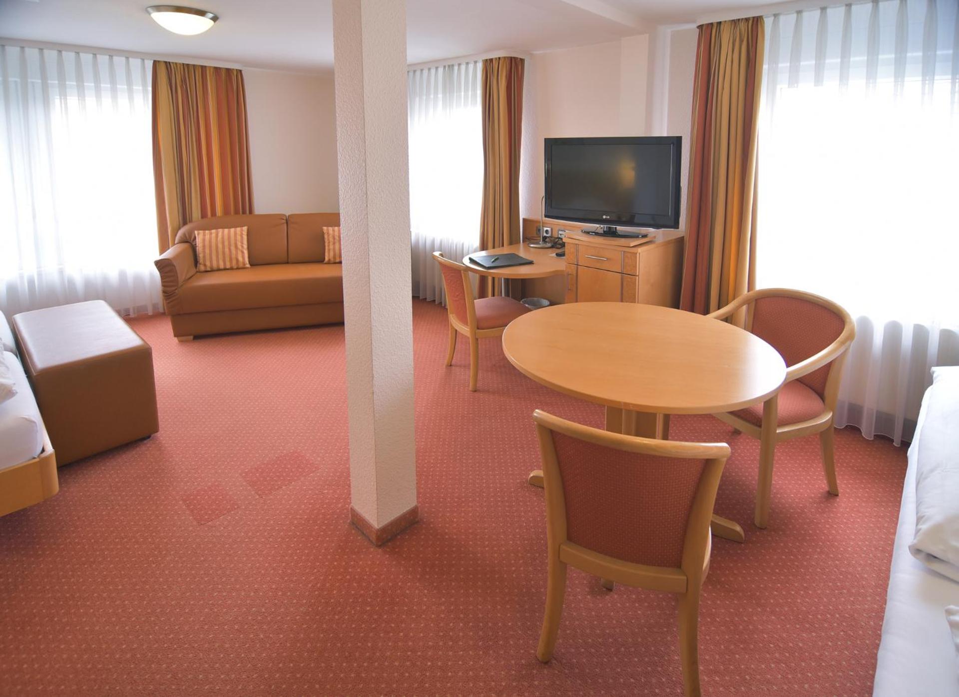 Hotel - Restaurant Hirsch