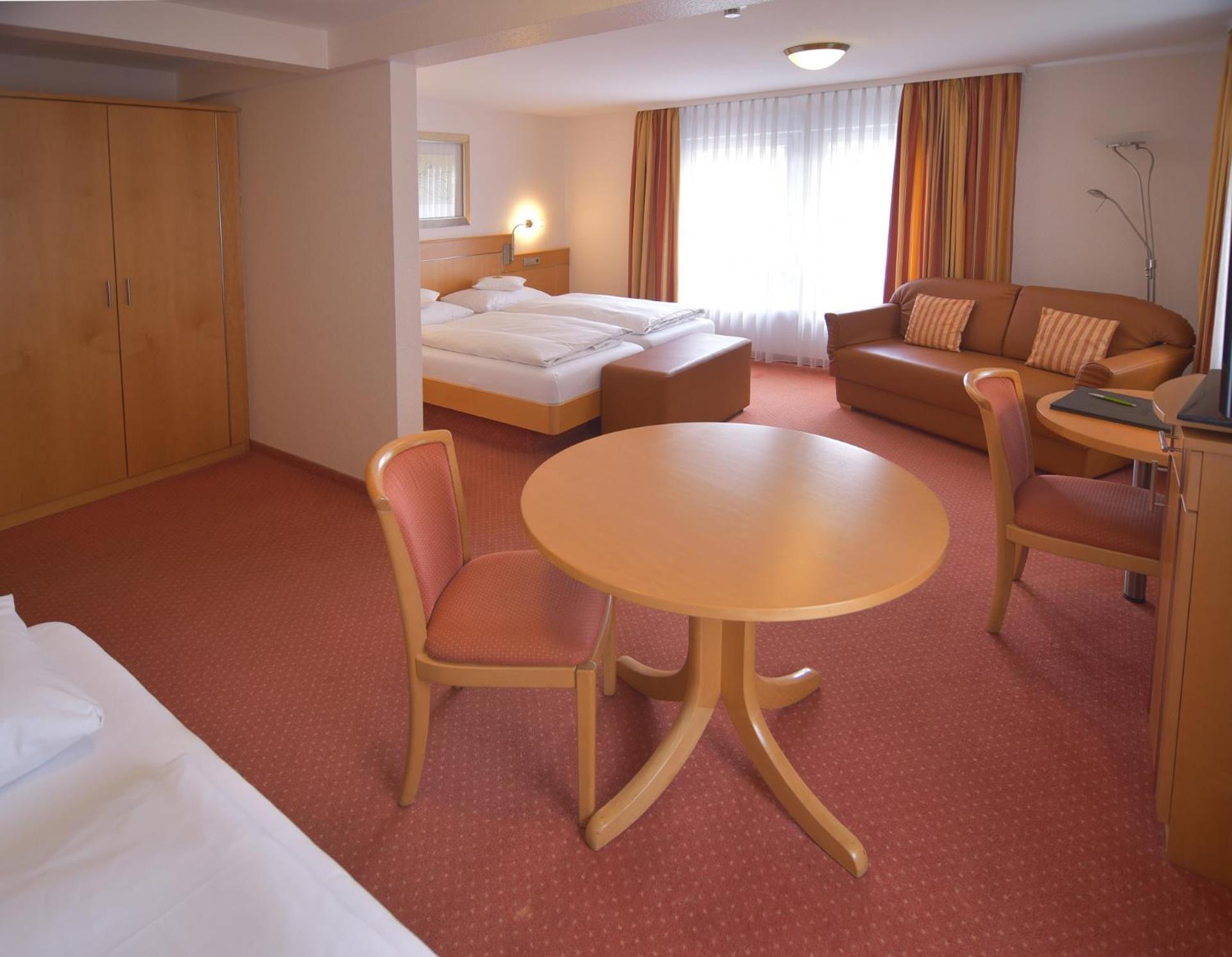 Hotel - Restaurant Hirsch