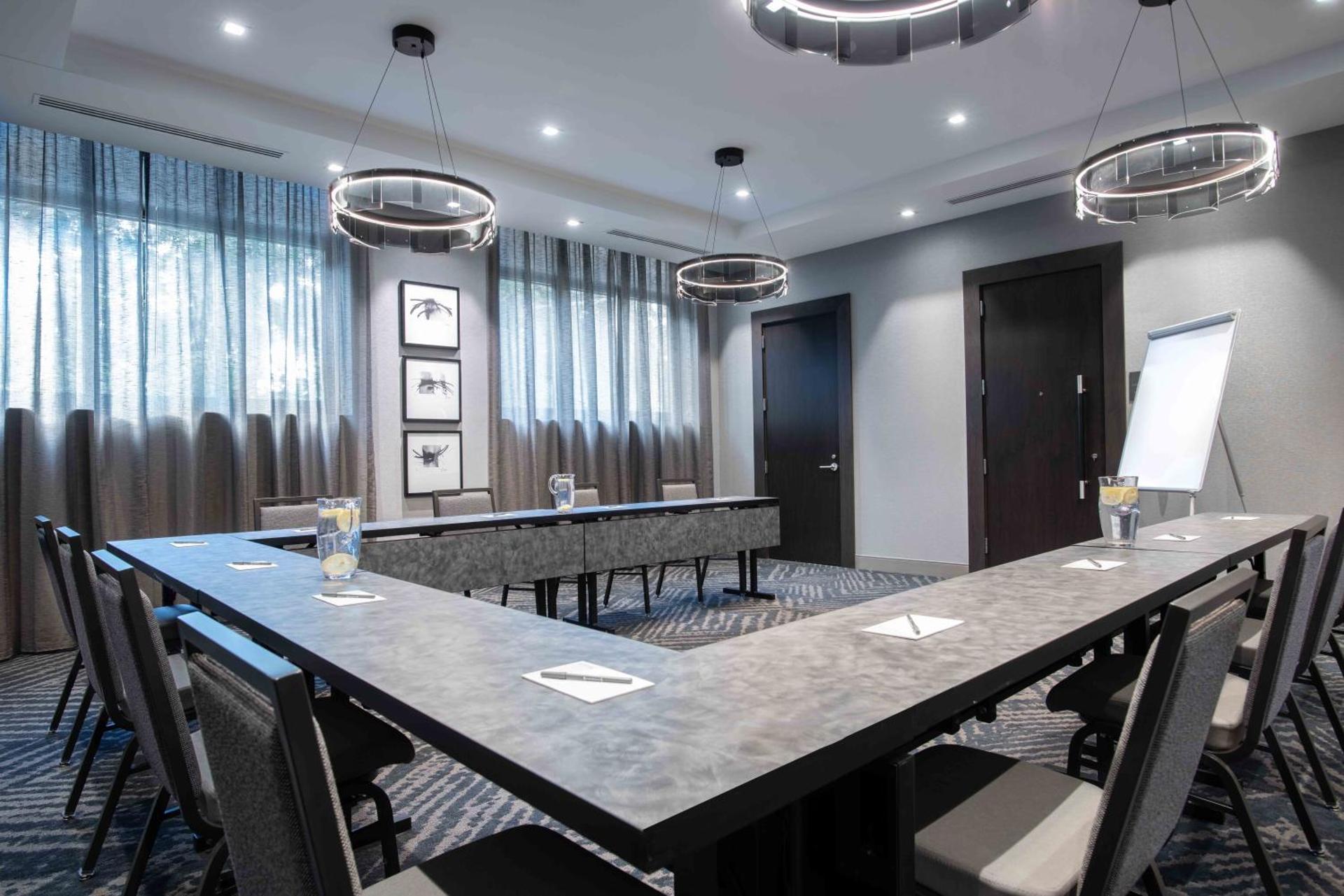 Meeting/conference room