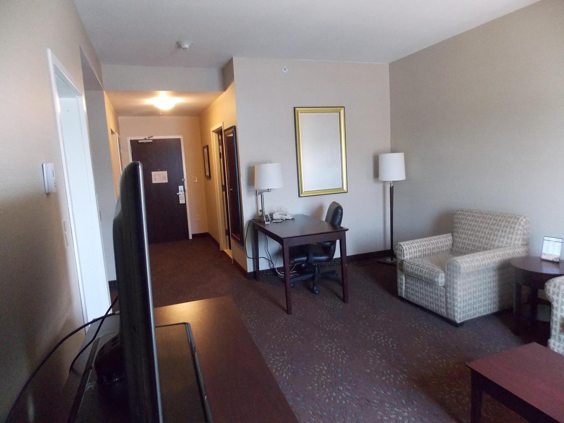 Photo of the whole room