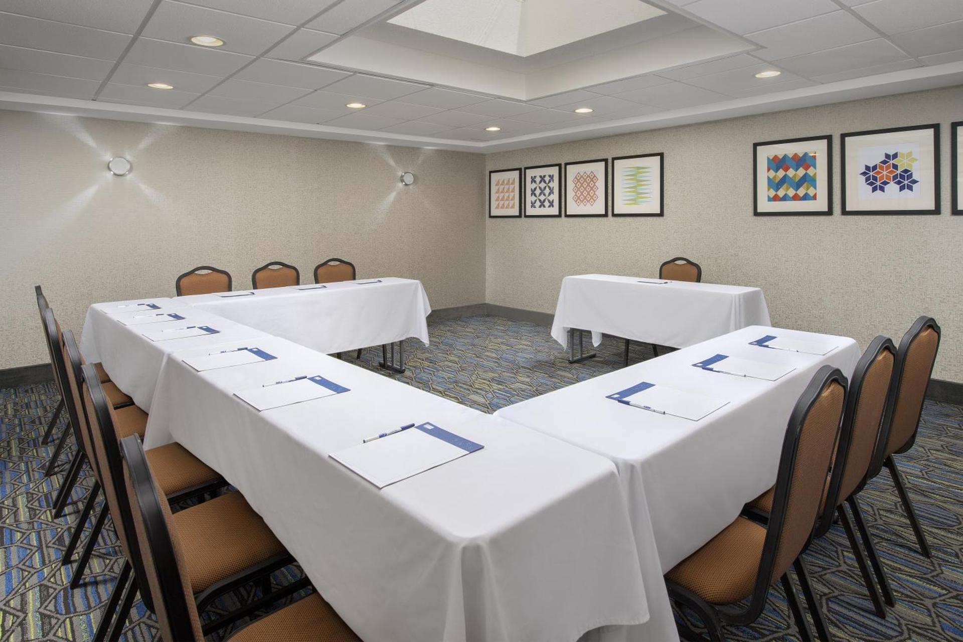 Meeting/conference room