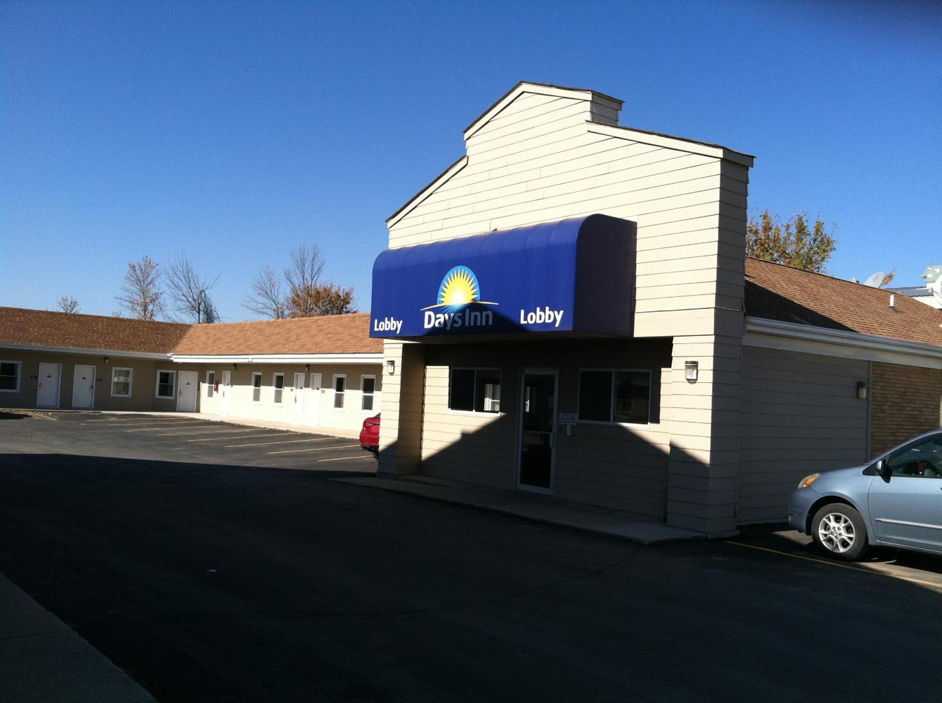 Days Inn by Wyndham Worthington