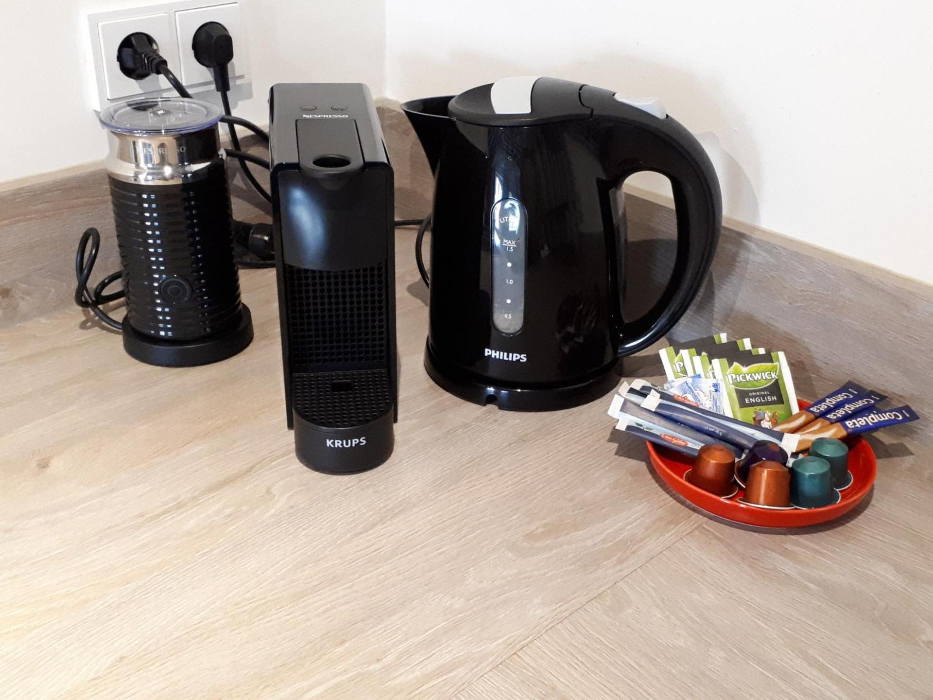 Coffee/tea facilities