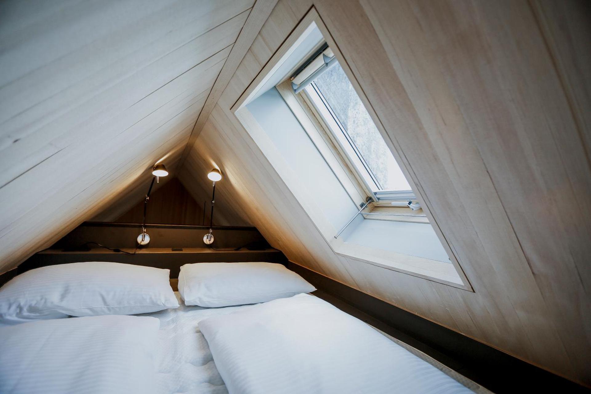 AUGUST Dachgeschosswohnung im jüdischen Viertel