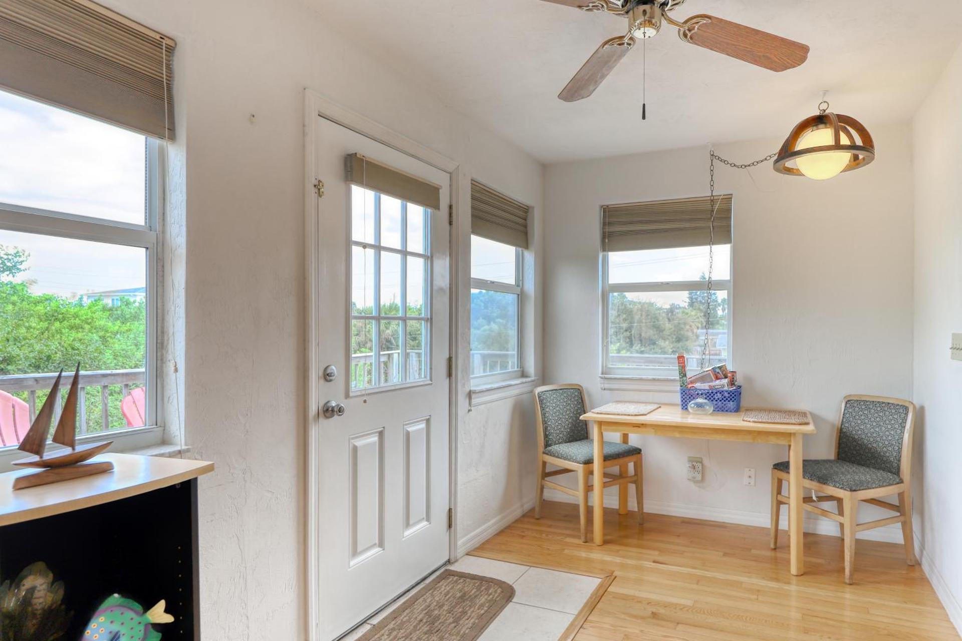 Dog-Friendly Home with Beach Access & Deck - Snowbirds Welcome