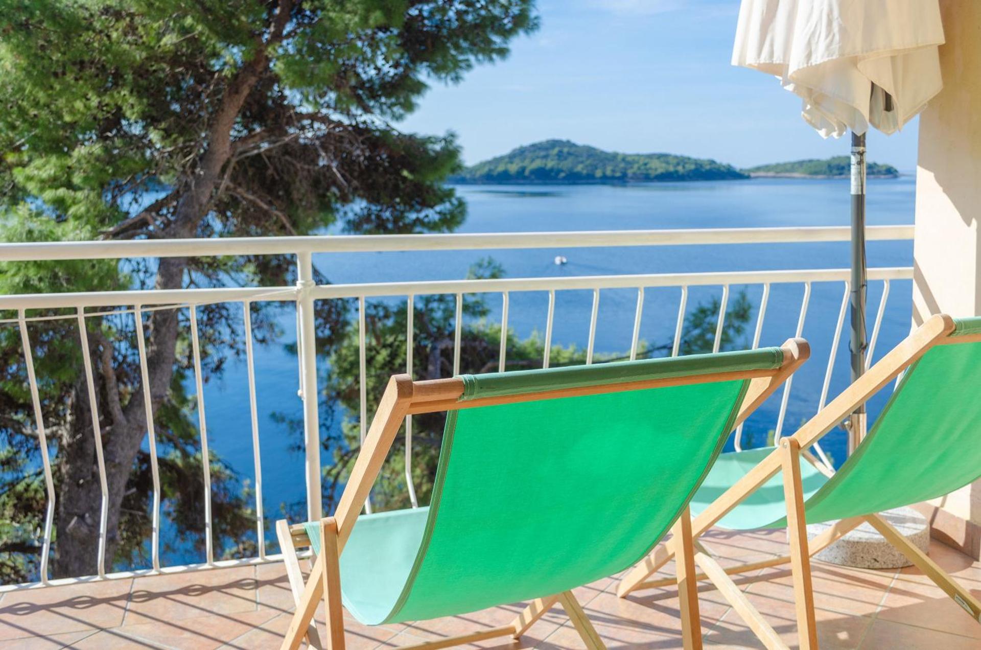 By the Sea Apartment Diana