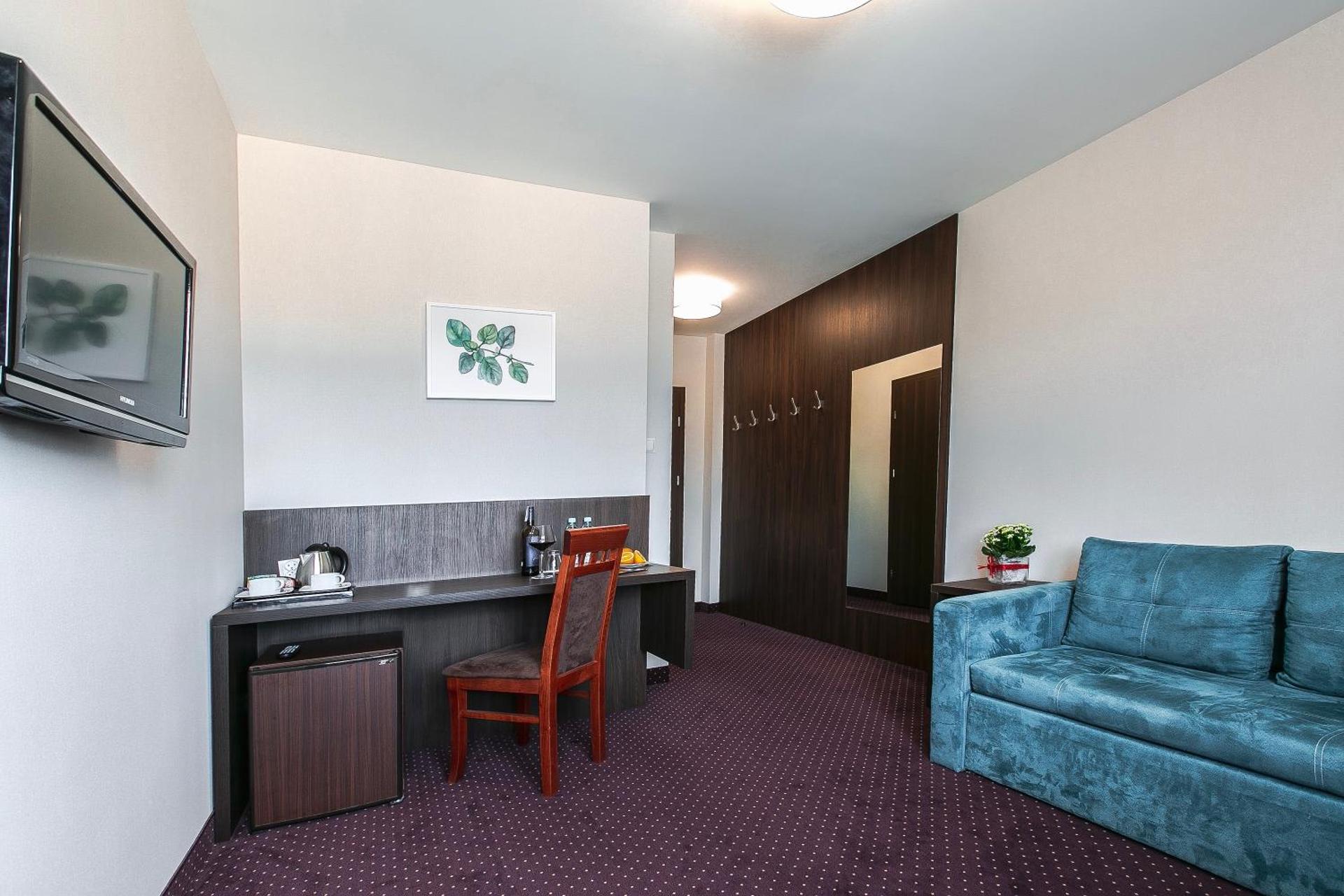 Communal lounge/ TV room