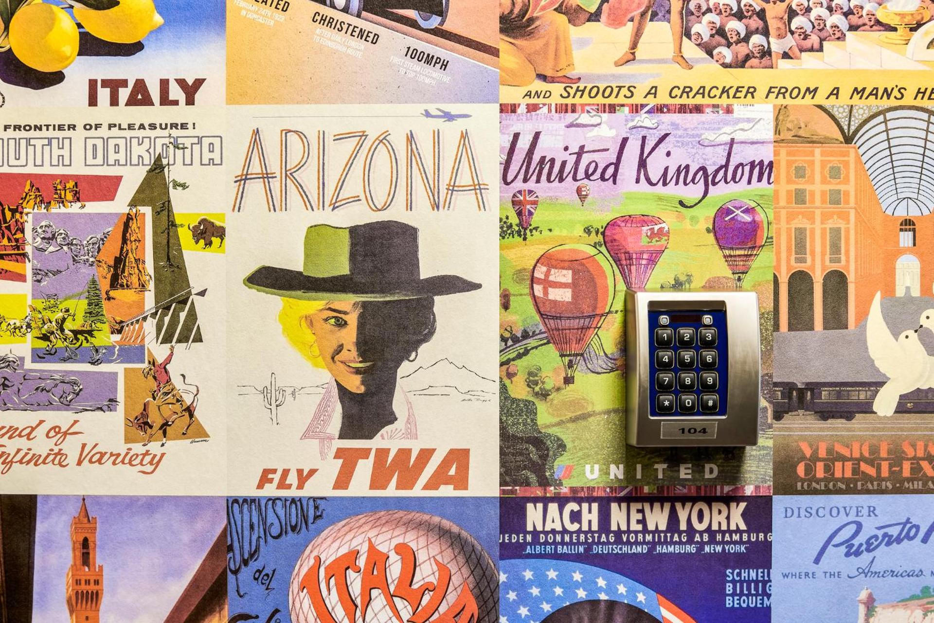 Logo/Certificate/Sign