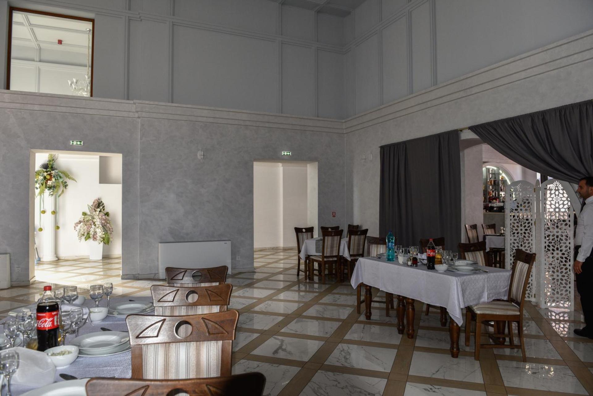 Hotel Darina Tarnaveni