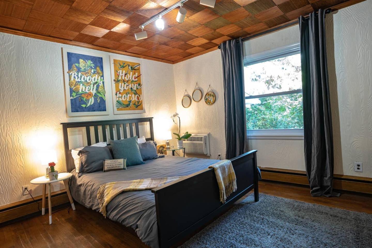 Fabulous Mid Century 4BR 3Bath House