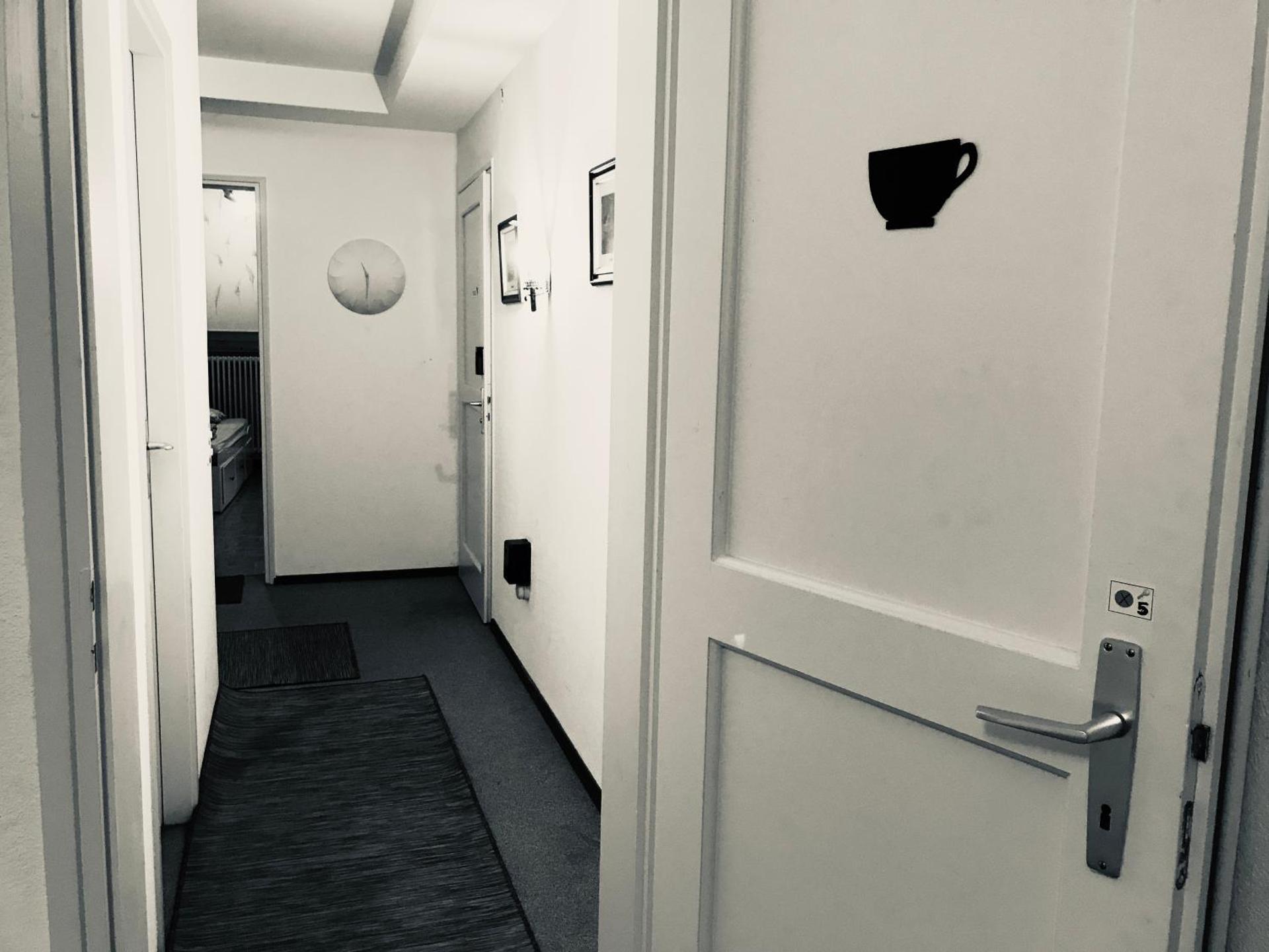 Lugano casanico - self check-in, no reception