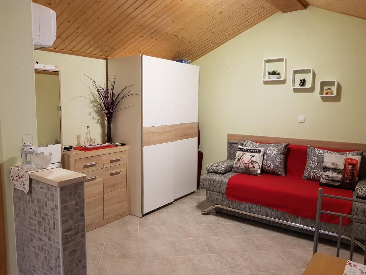 Studio-Apartman-Diana